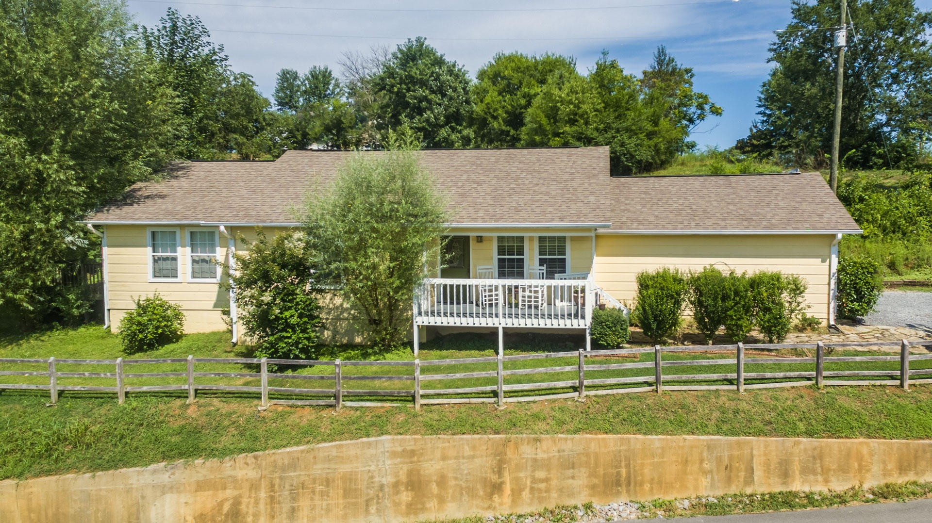 1636 Myers Road Sevierville, TN 37862 - Photo 1 of 12 Gallery Image 1