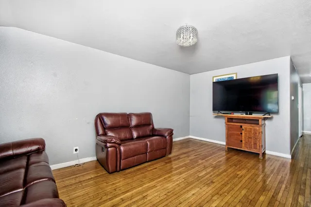 $1,049,000 | 2428 Barlow Avenue, San Jose, CA 95122