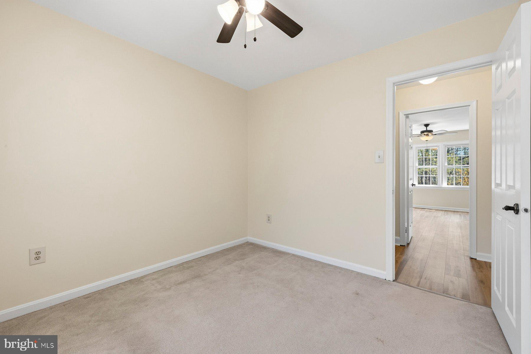 8955 Omega Court Springfield, VA 22152 - Photo 22 of 44