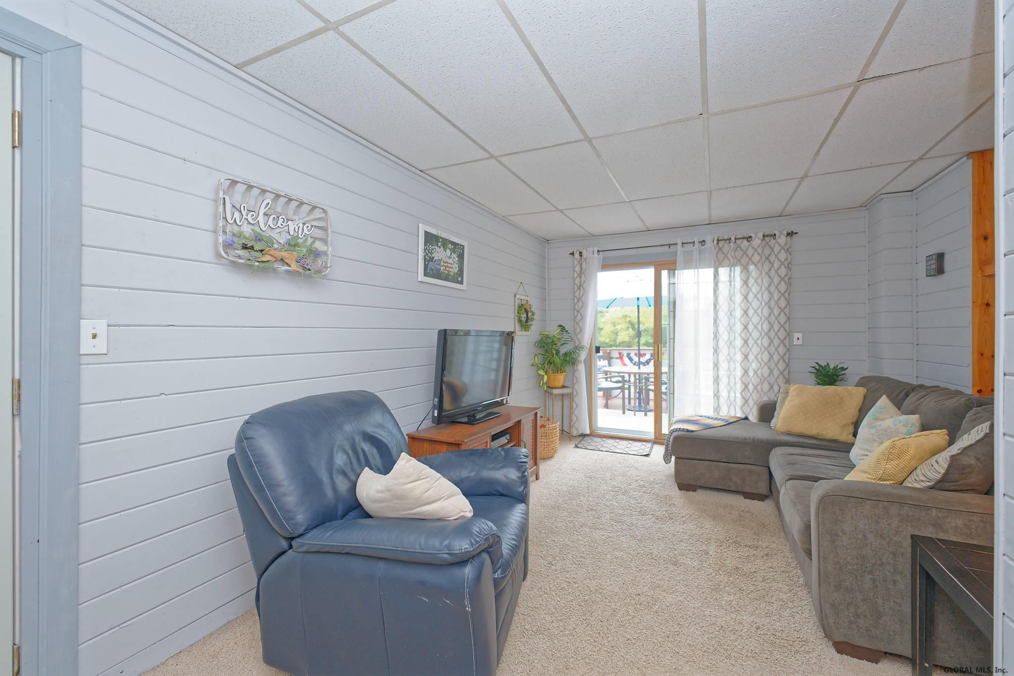 99 Miller Road Colonie, NY 12189 - Photo 17 of 37 Photo 17