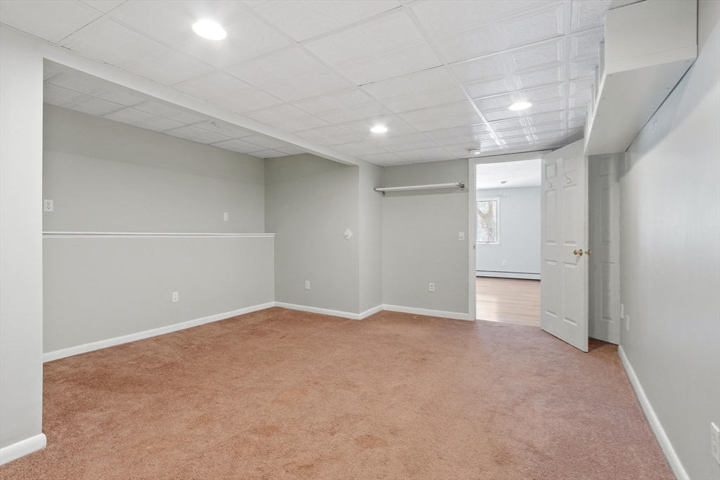 12 Newell Road Holden, MA 01520 - Photo 18 of 24 Gallery Image 18