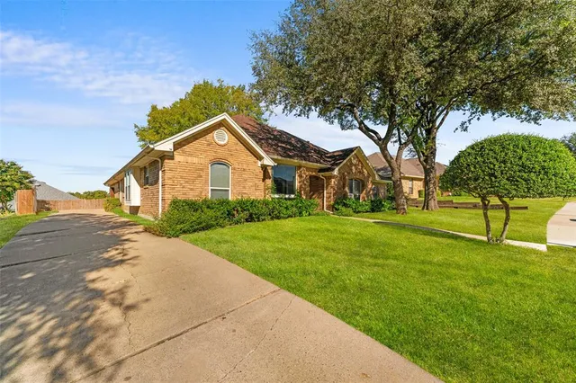 $465,000 | 4813 Cortina Drive, Irving, TX 75038