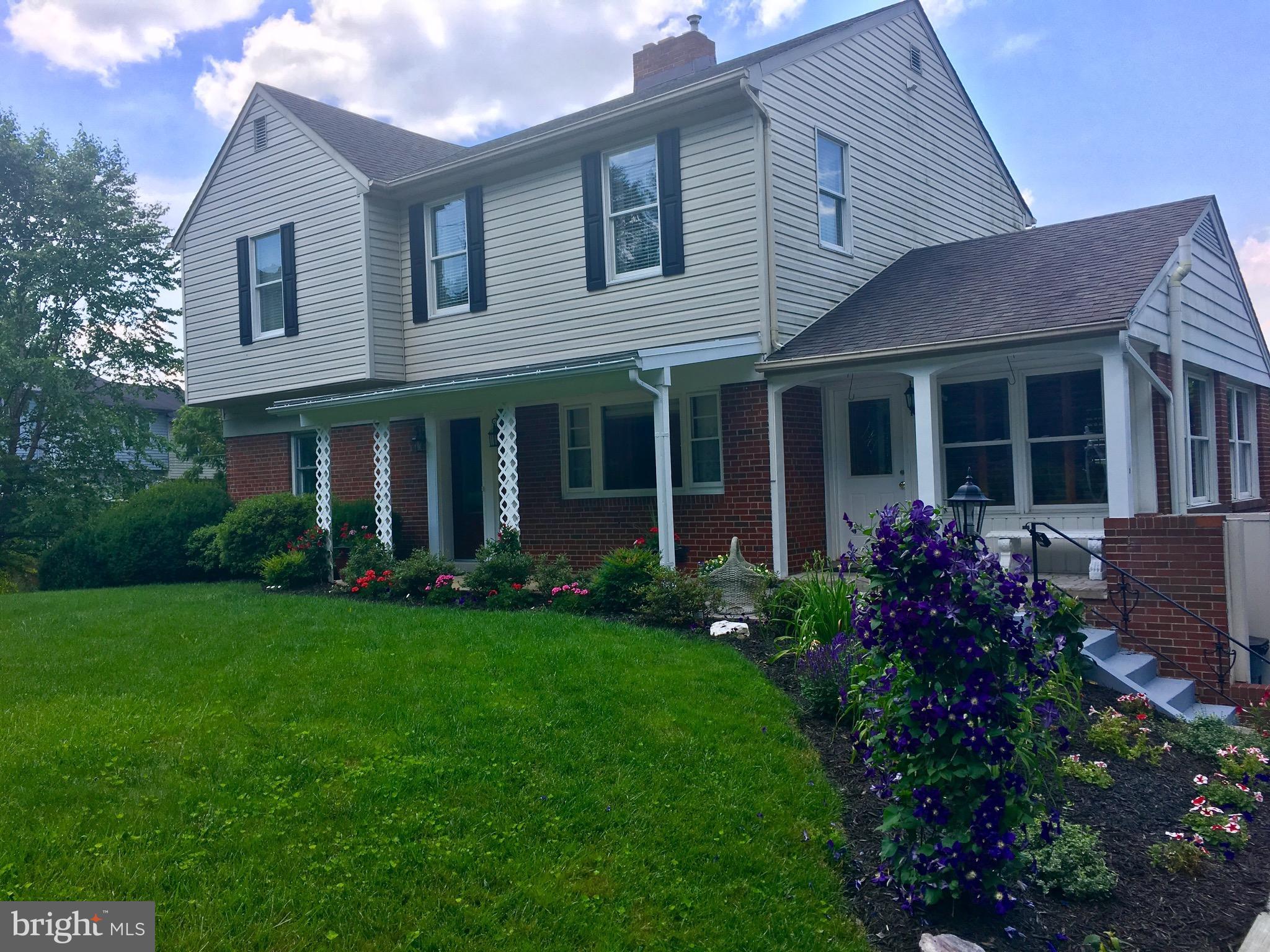 25850 Woodfield Road Damascus, MD 20872 - Photo 1 of 30 Exterior (Front)