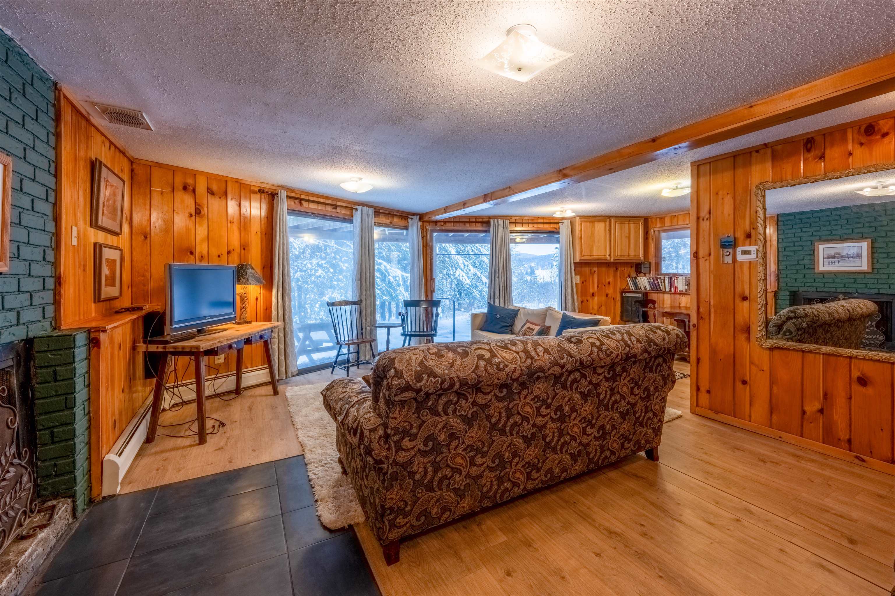 295 Taft Family Road Hartford, VT 05059 - Photo 16 of 23