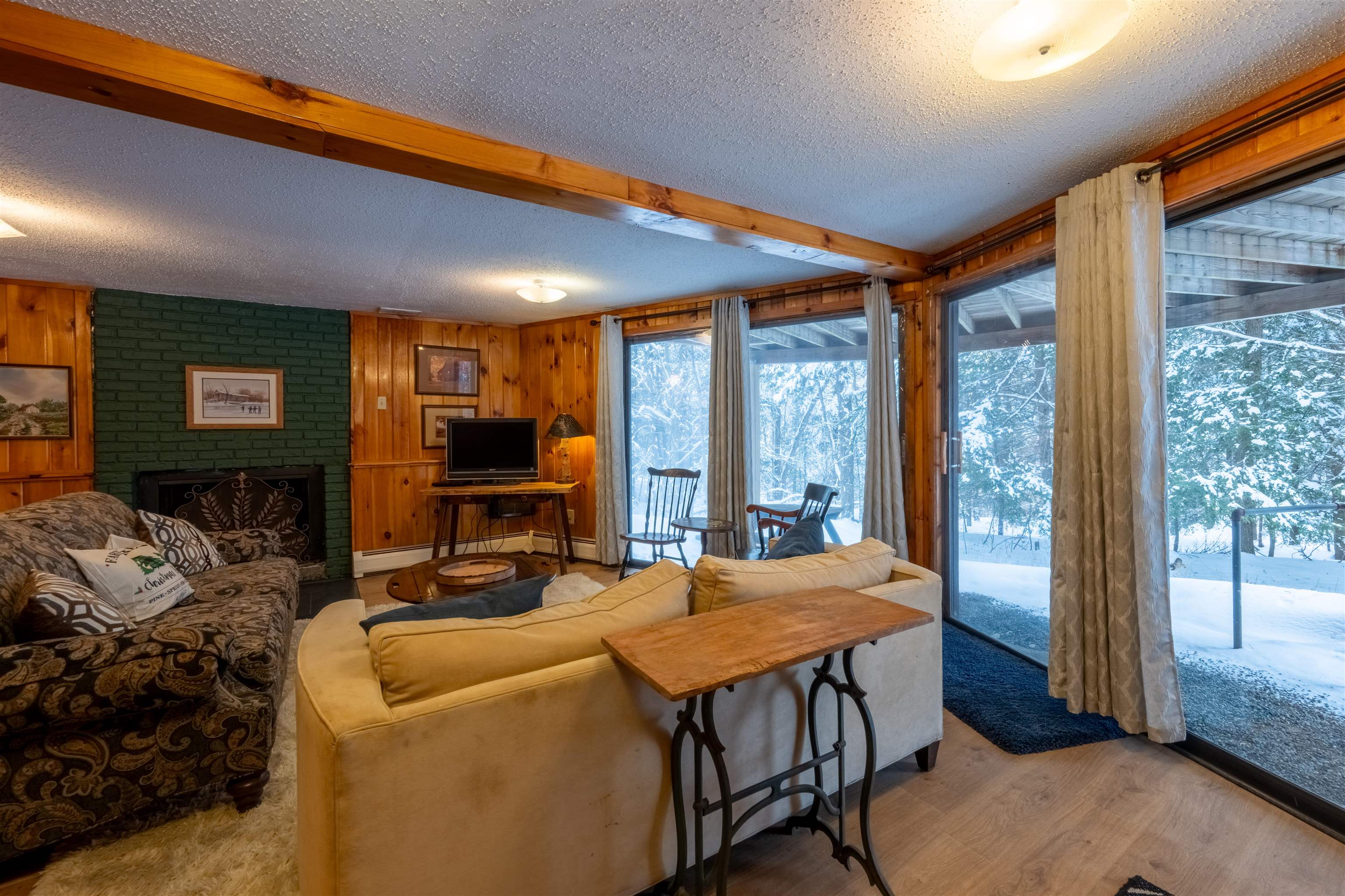 295 Taft Family Road Hartford, VT 05059 - Photo 19 of 23