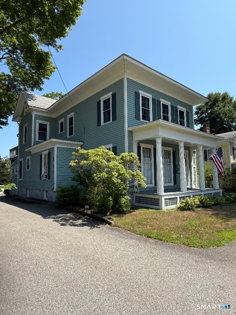 21 High Street Clinton, CT 06413 - Photo 2 of 30