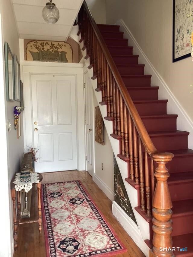 21 High Street Clinton, CT 06413 - Photo 6 of 30