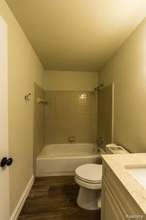 528 Hidden Ridge Drive Troy, MI 48083 - Photo 18 of 30