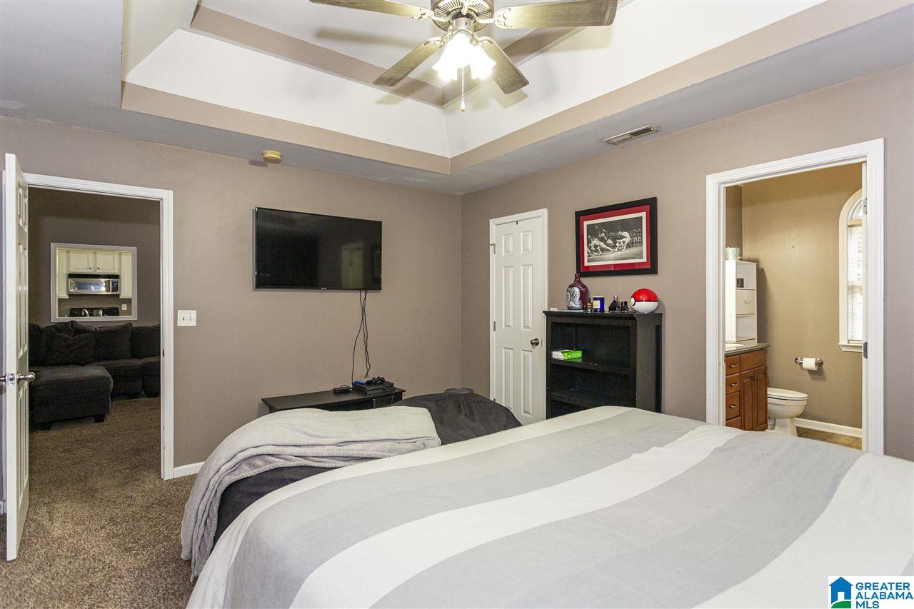 988 Hickory Street Moody, AL 35004 - Photo 14 of 20
