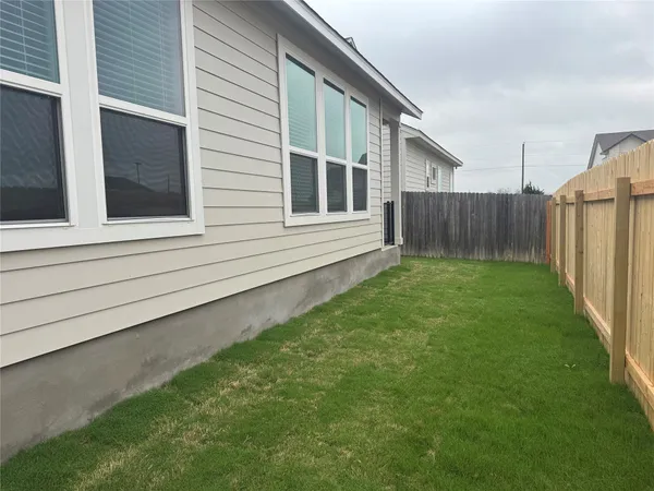 $2,250 | 5331 Bruno Street, Round Rock, TX 78665