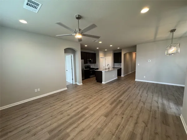 $2,250 | 5331 Bruno Street, Round Rock, TX 78665