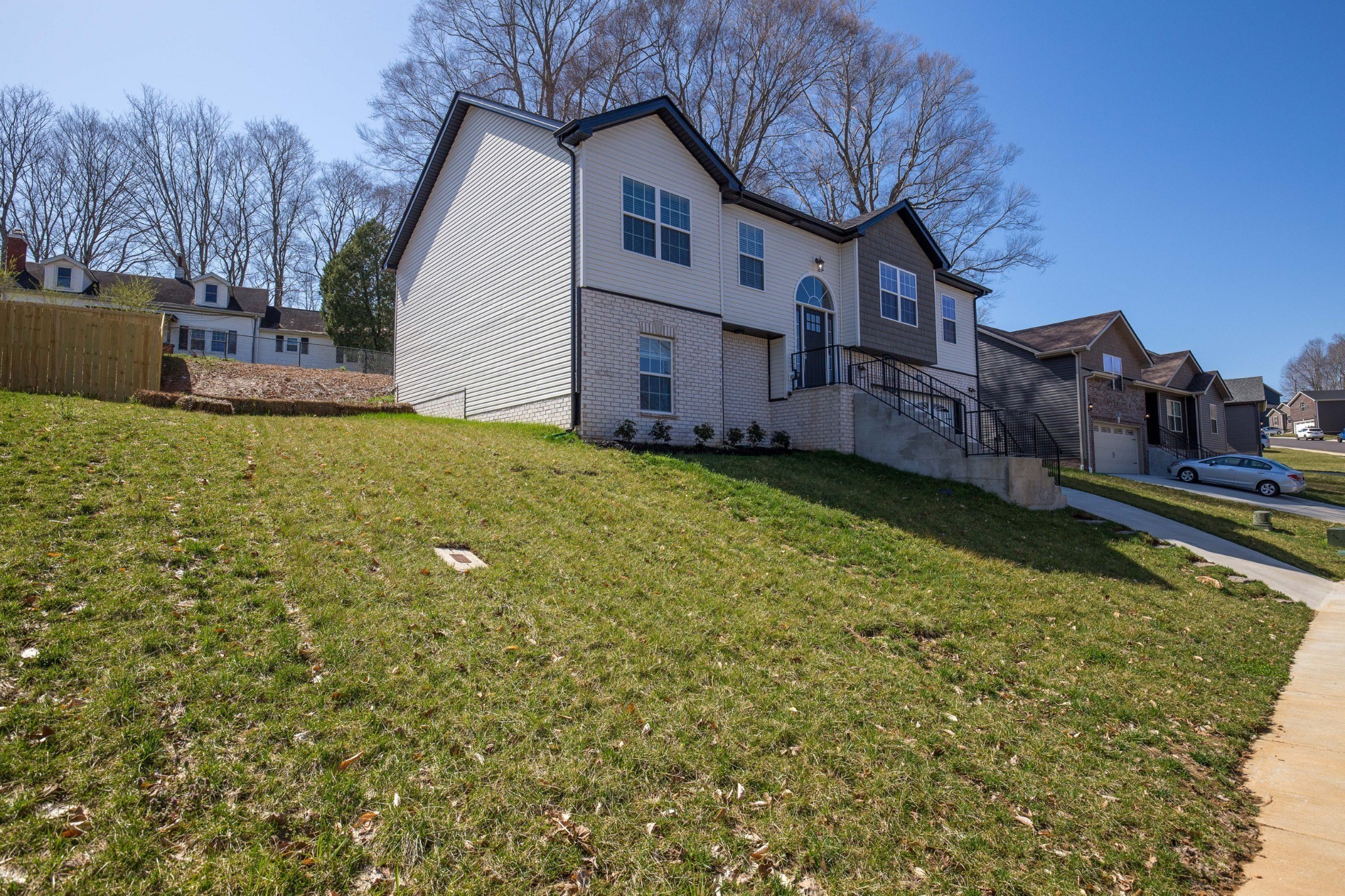 1008 Racker Drive Clarksville, TN 37043 - Photo 2 of 23