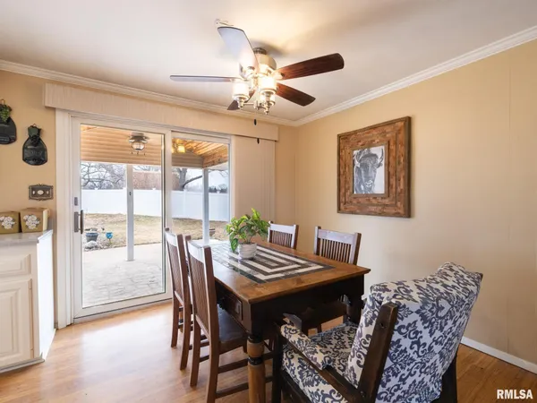 $230,000 | 1703 Highwood Avenue, Pekin, IL 61554