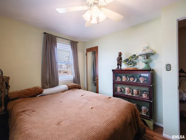 $230,000 | 1703 Highwood Avenue, Pekin, IL 61554