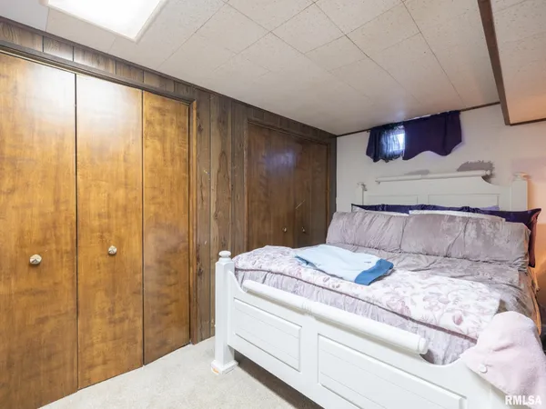 $230,000 | 1703 Highwood Avenue, Pekin, IL 61554