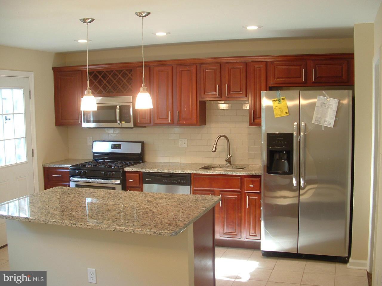 5631 Arnhem Road Baltimore, MD 21206 - Photo 1 of 26 Kitchen