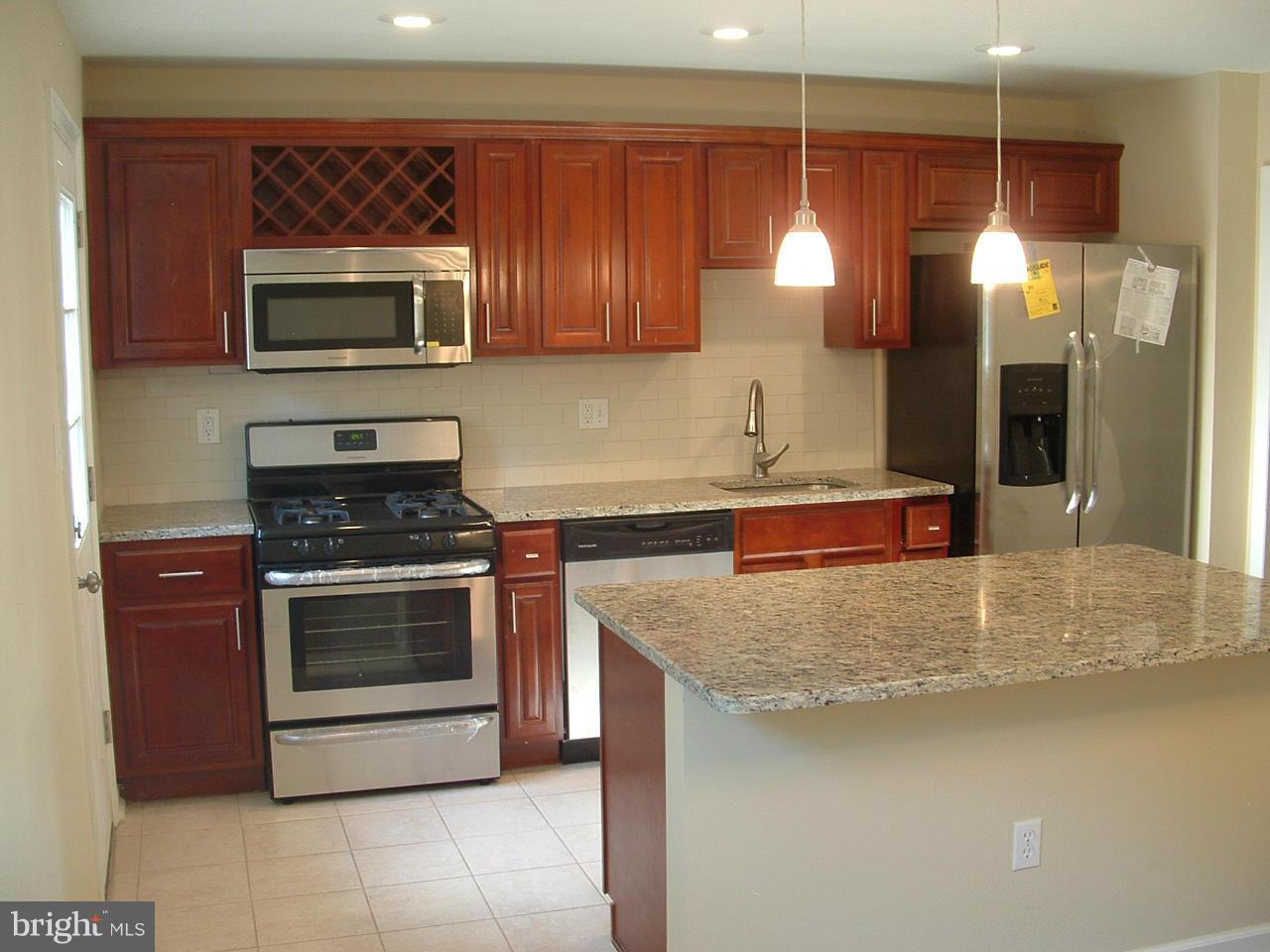5631 Arnhem Road Baltimore, MD 21206 - Photo 2 of 26 Kitchen