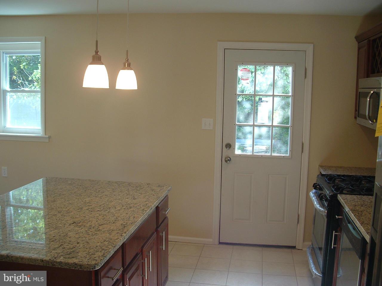 5631 Arnhem Road Baltimore, MD 21206 - Photo 7 of 26 Kitchen