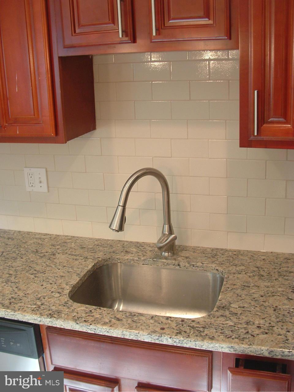 5631 Arnhem Road Baltimore, MD 21206 - Photo 10 of 26 Kitchen