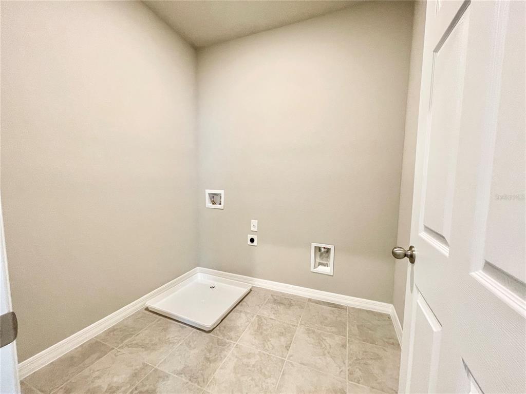 332 South Zuni Road St. Cloud, FL 34771 - Photo 19 of 27 Gallery Image 19