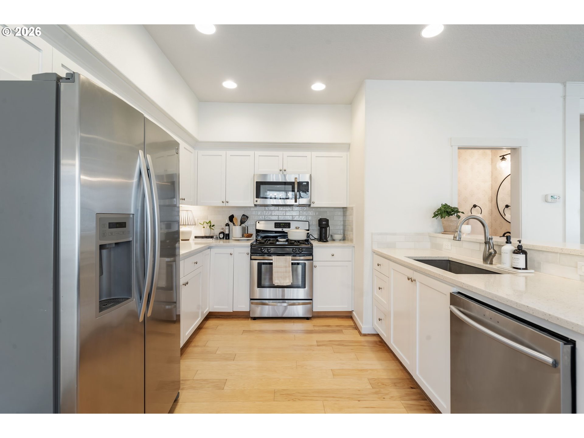 16788 Southwest Romeo Terrace Portland, OR 97224 - Photo 12 of 41 Gallery Image 12