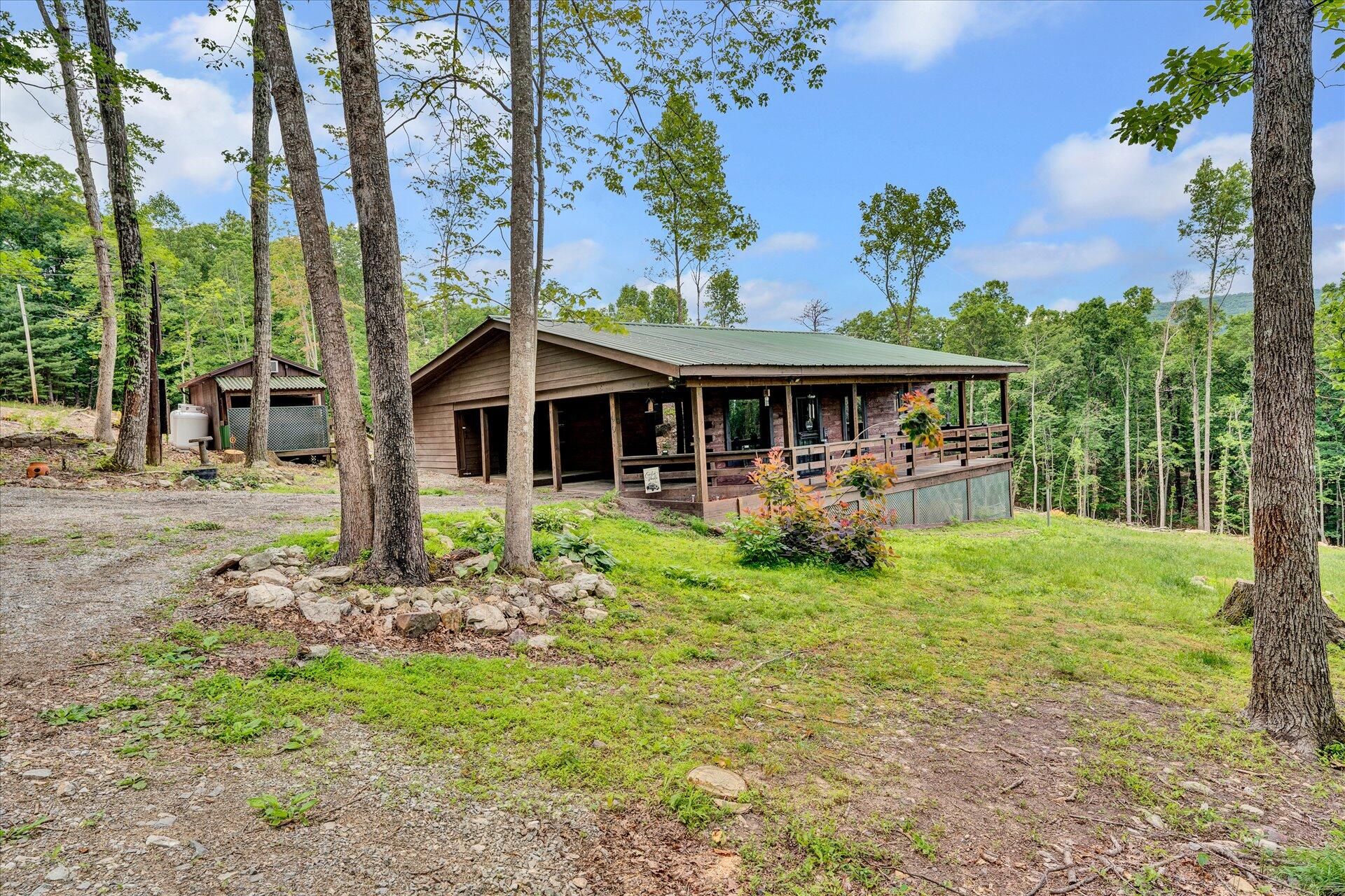 735 Aps Knob Road New Castle, VA 24127 - Photo 1 of 32 01-DSC00016