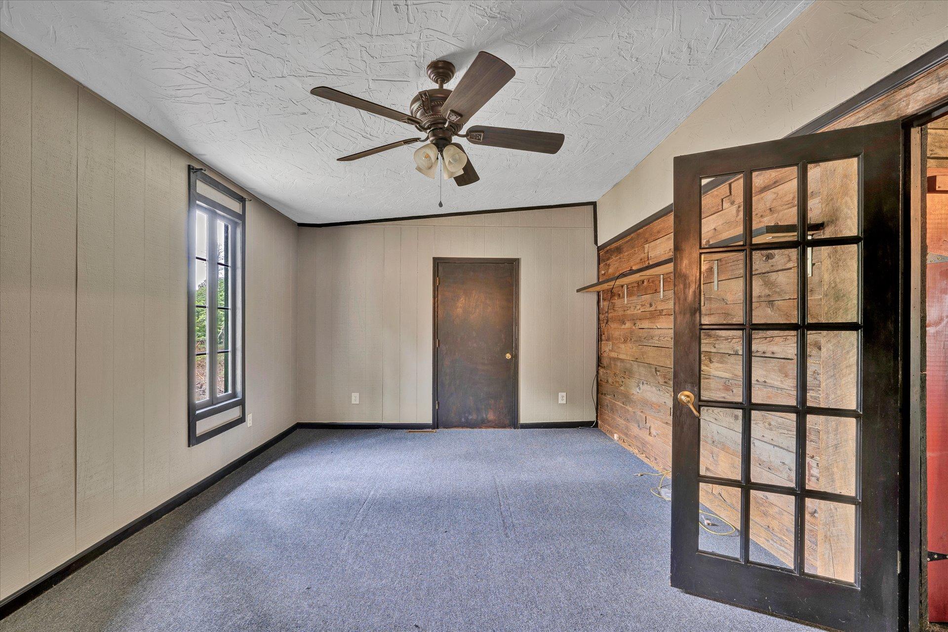 735 Aps Knob Road New Castle, VA 24127 - Photo 17 of 32 17-DSC00058