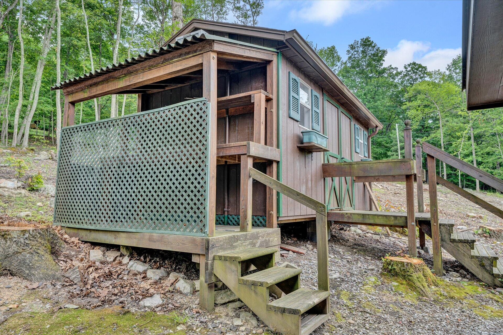 735 Aps Knob Road New Castle, VA 24127 - Photo 30 of 32 30-DSC00088