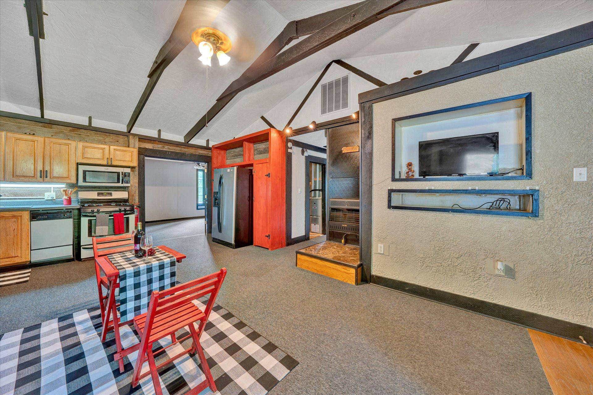 735 Aps Knob Road New Castle, VA 24127 - Photo 10 of 32 10-DSC00043