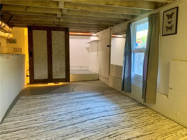 $6,000 | 580 Poplar Street, Laguna Beach, CA 92651
