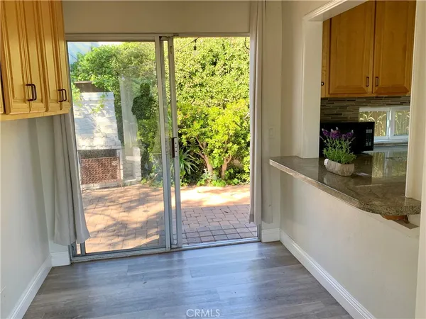 $6,000 | 580 Poplar Street, Laguna Beach, CA 92651