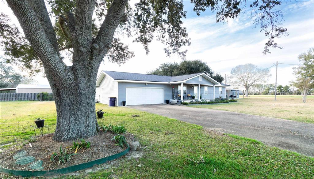 9297 Earl Duhon Road Jennings, LA 70546 - Photo 2 of 26