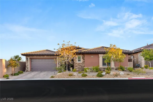 $1,875,000 | 264 Tarragona Breeze Avenue, Las Vegas, NV 89138