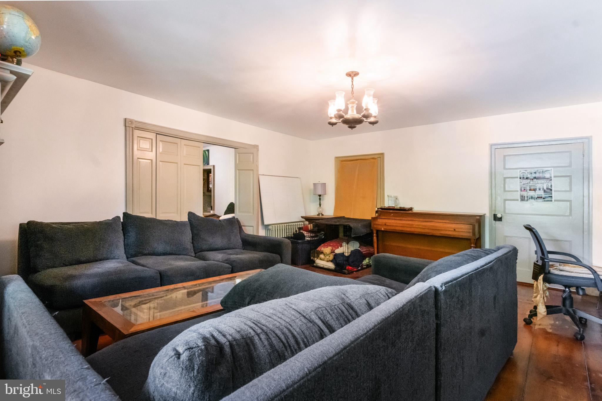 722 Rosemont Ringoes Road Stockton, NJ 08559 - Photo 23 of 39 Living Room