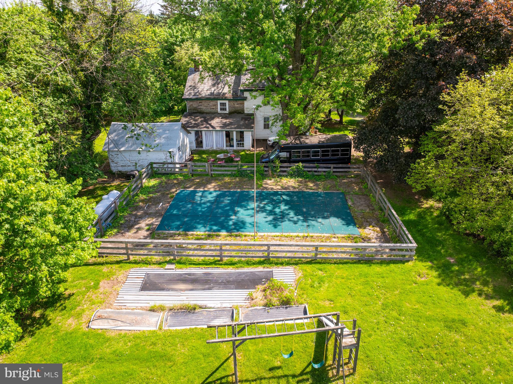 722 Rosemont Ringoes Road Stockton, NJ 08559 - Photo 35 of 39 In ground pool