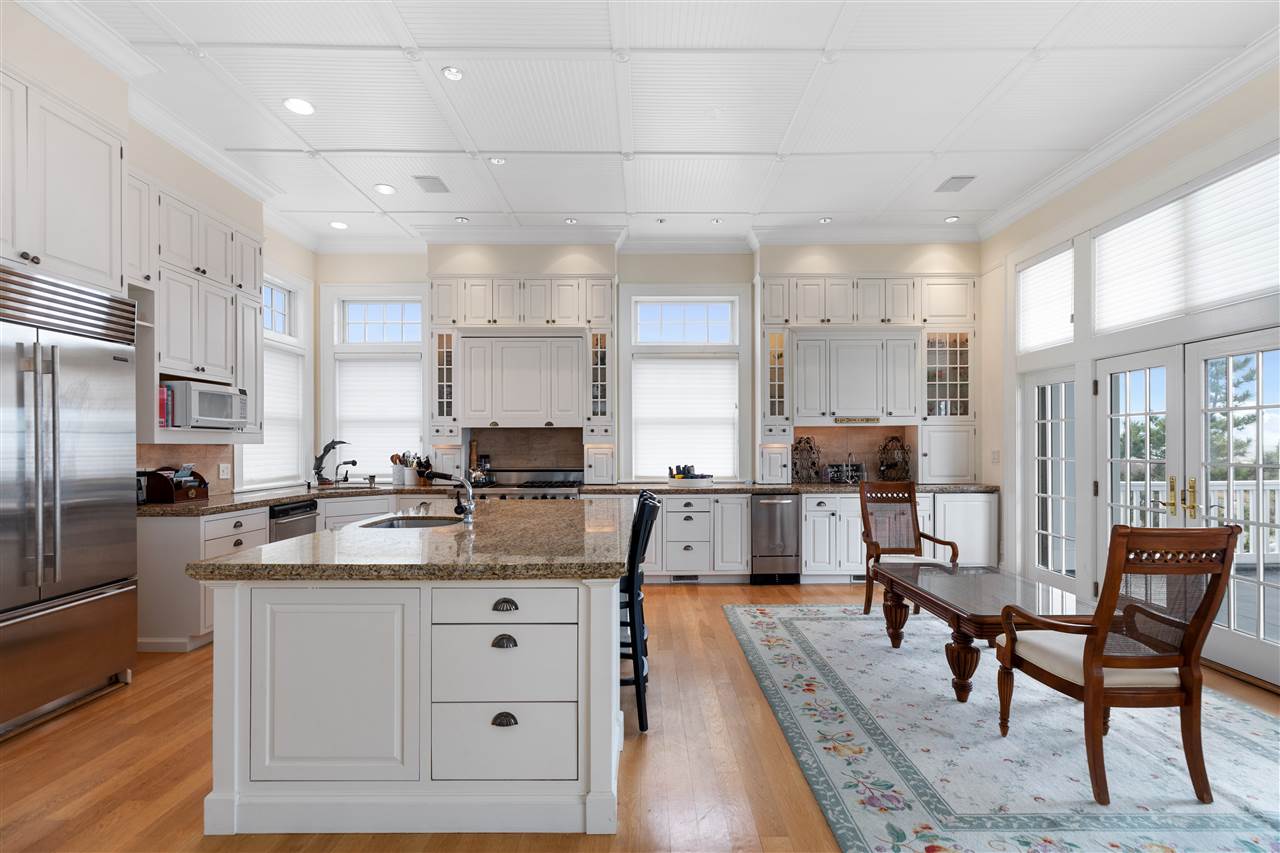 1409 Beach Cape May, NJ 08204 - Photo 16 of 42