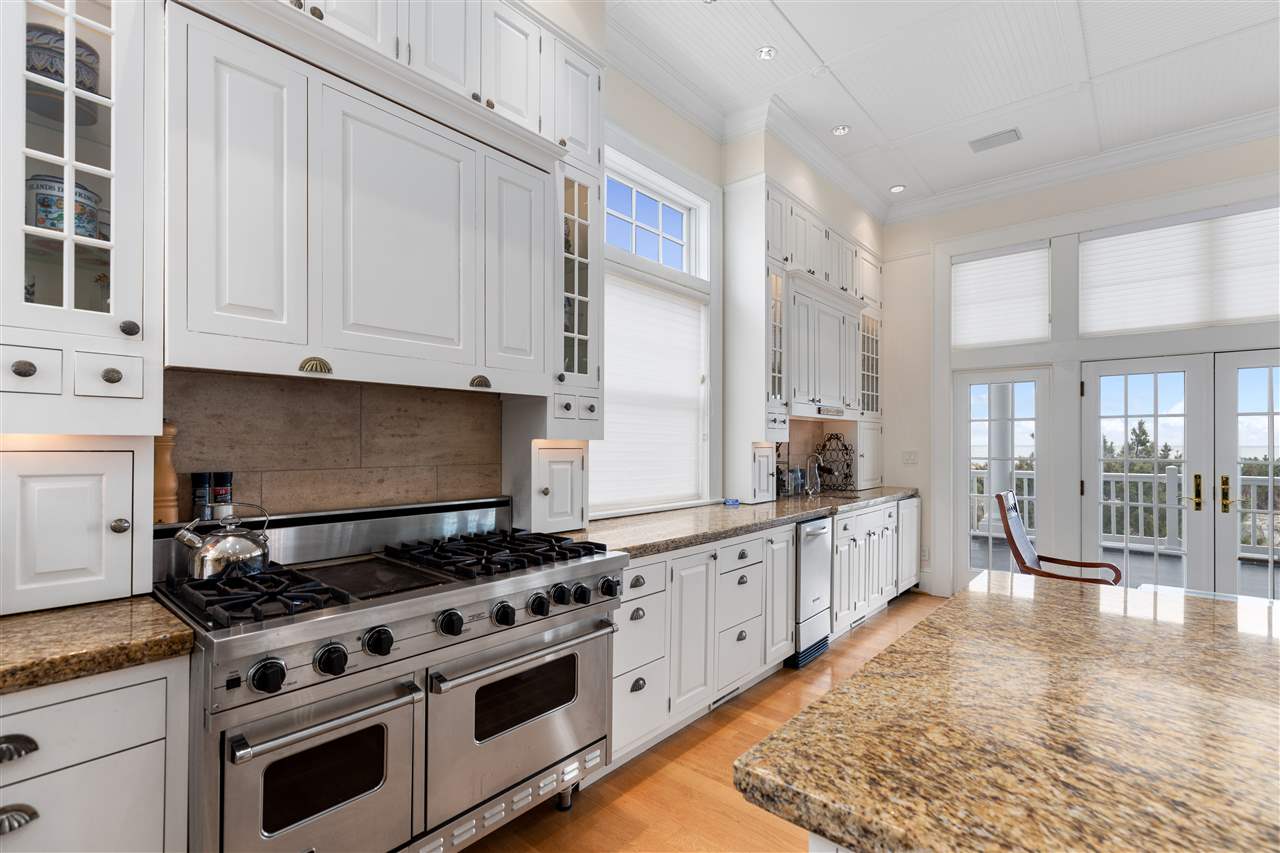 1409 Beach Cape May, NJ 08204 - Photo 18 of 42