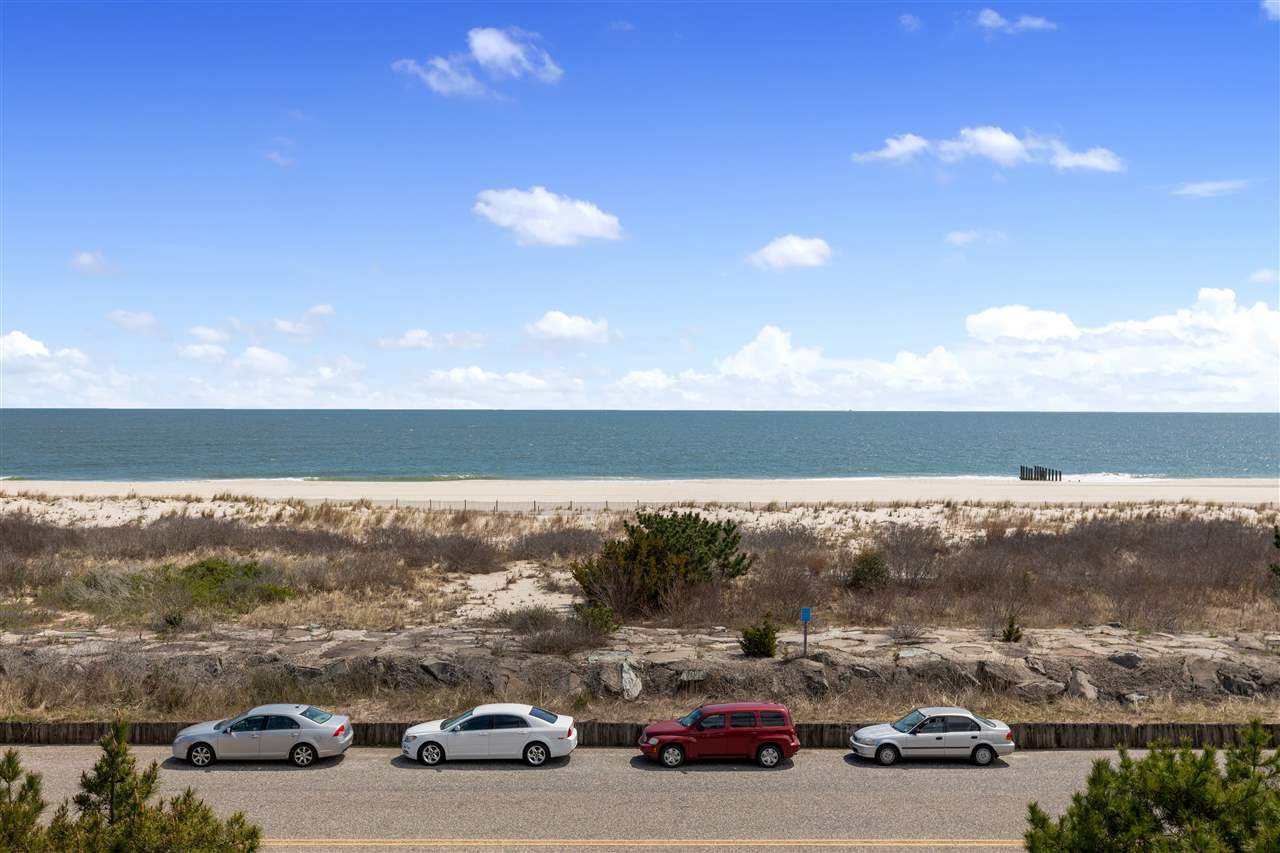 1409 Beach Cape May, NJ 08204 - Photo 3 of 42