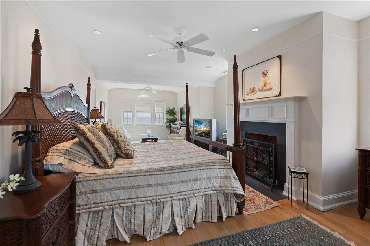 1409 Beach Cape May, NJ 08204 - Photo 27 of 42