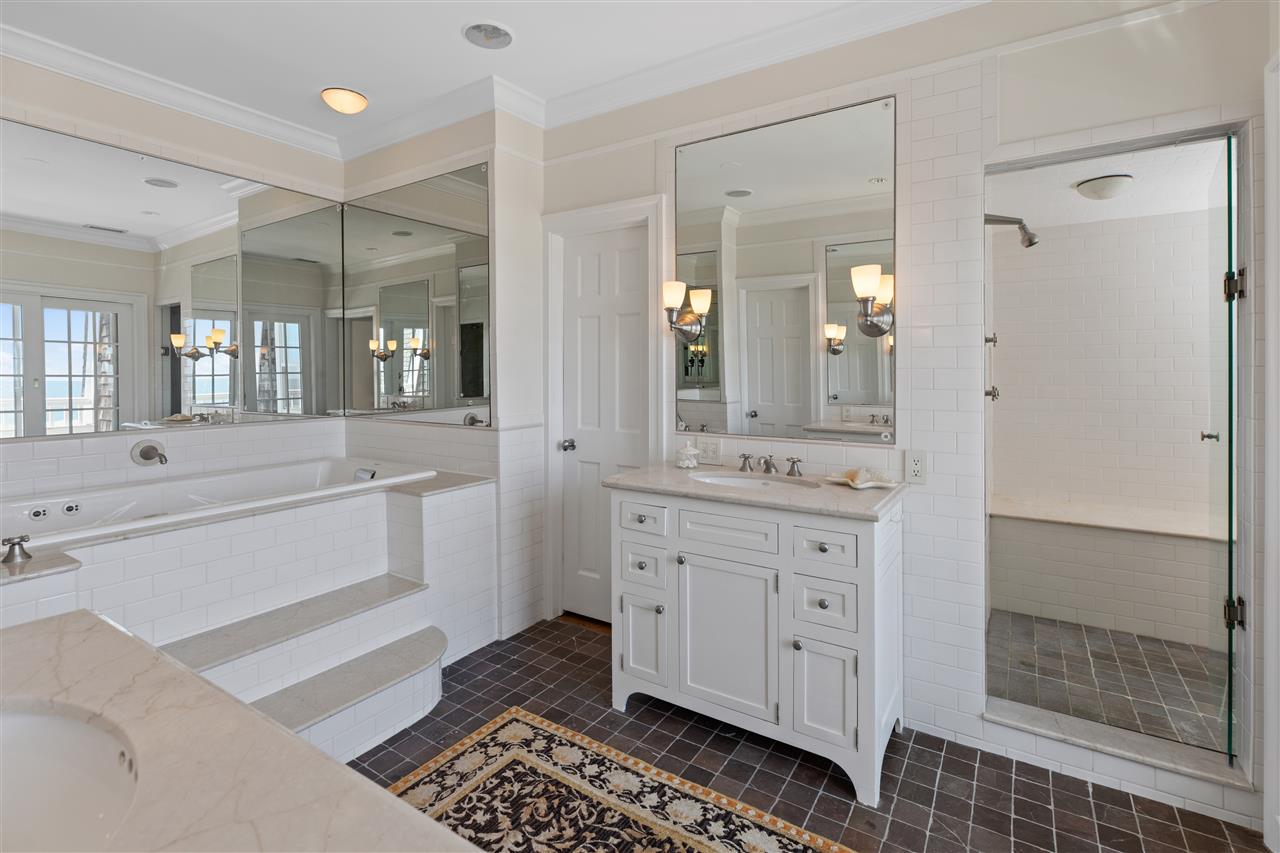 1409 Beach Cape May, NJ 08204 - Photo 33 of 42