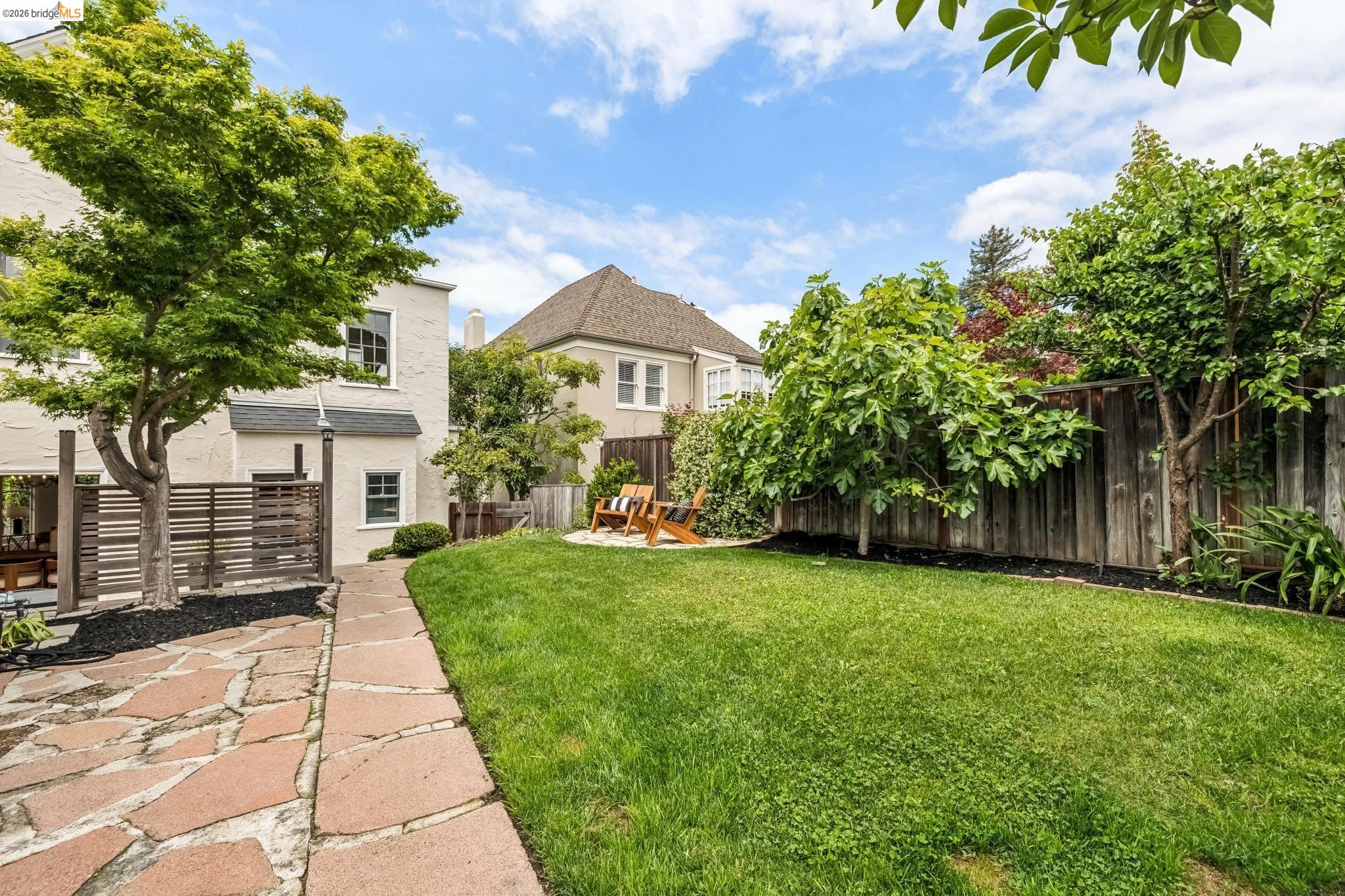 1165 Harvard Road Piedmont, CA 94610 - Photo 48 of 62
