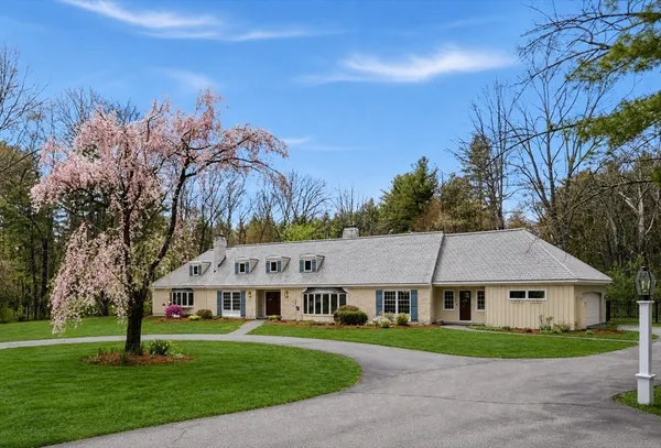 $1,799,900 | 167 South Street, Carlisle, MA 01741