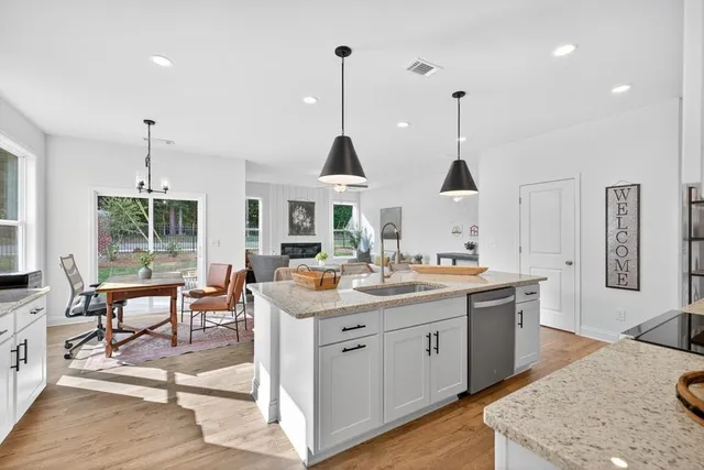 $350,000 | 125 Windsor Pk Court, Jefferson, GA 30549