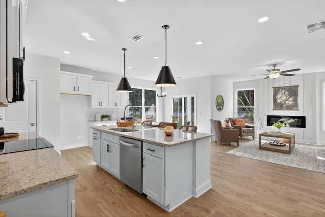 $350,000 | 125 Windsor Pk Court, Jefferson, GA 30549