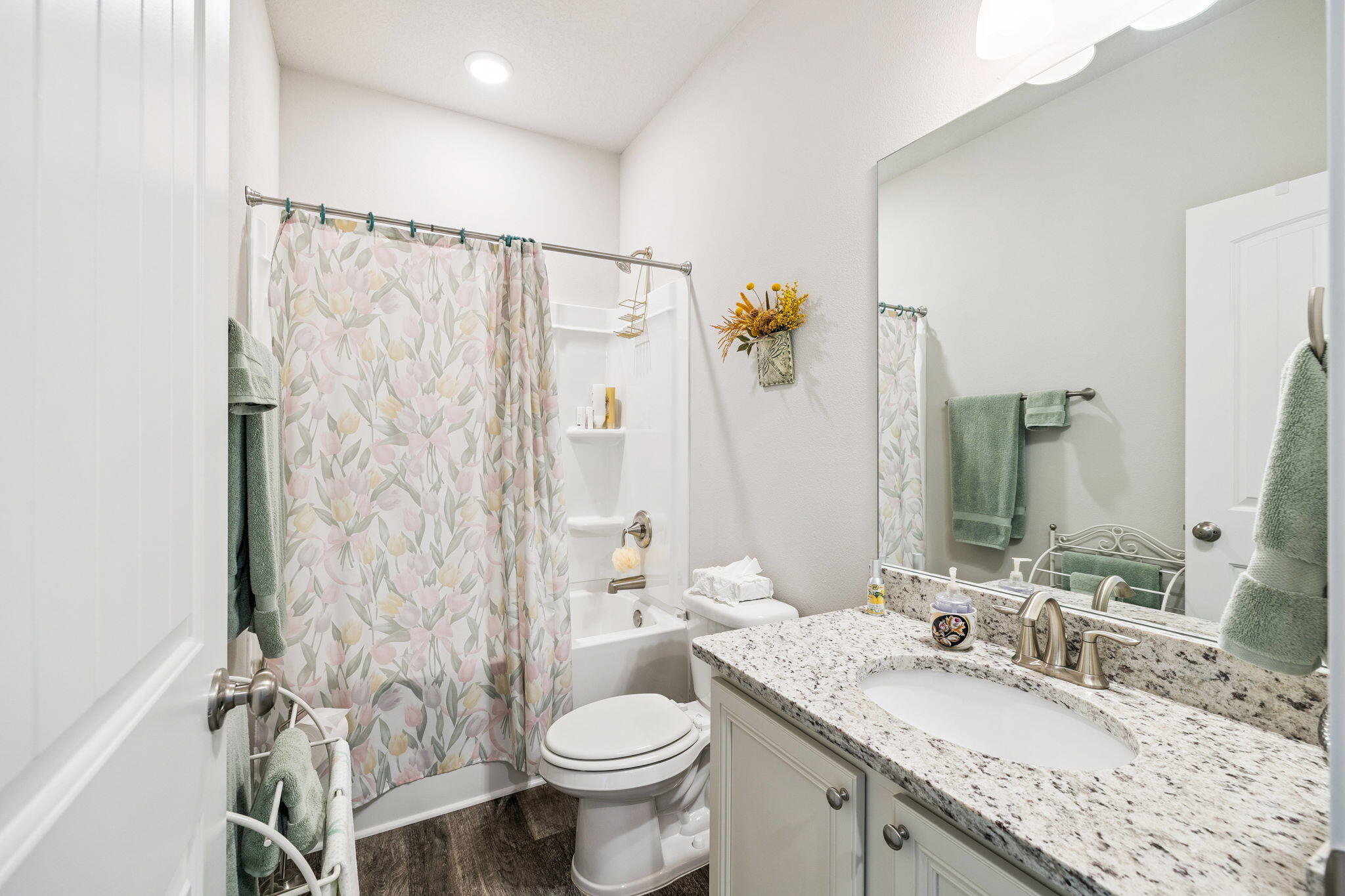 59 Stonegate Circle Santa Rosa Beach, FL 32459 - Photo 25 of 50 Shared Bathroom