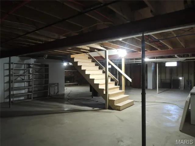 $690,000 | 1180 Campground Trail, Pocahontas, IL 62275