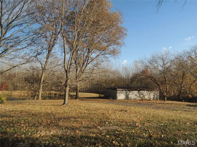 $690,000 | 1180 Campground Trail, Pocahontas, IL 62275