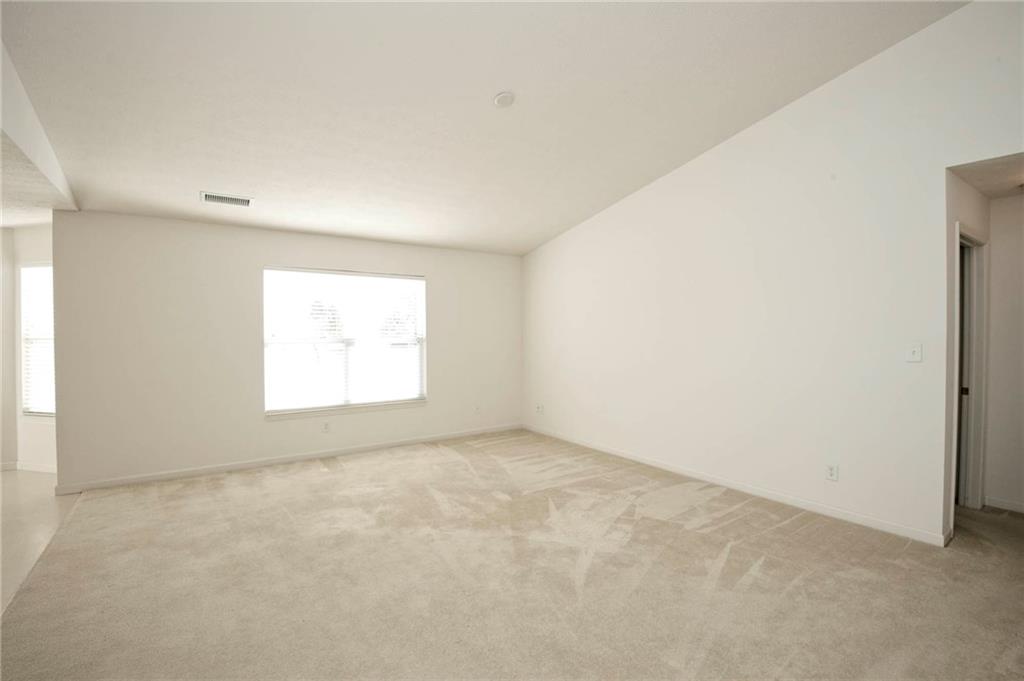 1083 Pine Ridge Way Brownsburg, IN 46112 - Photo 3 of 16