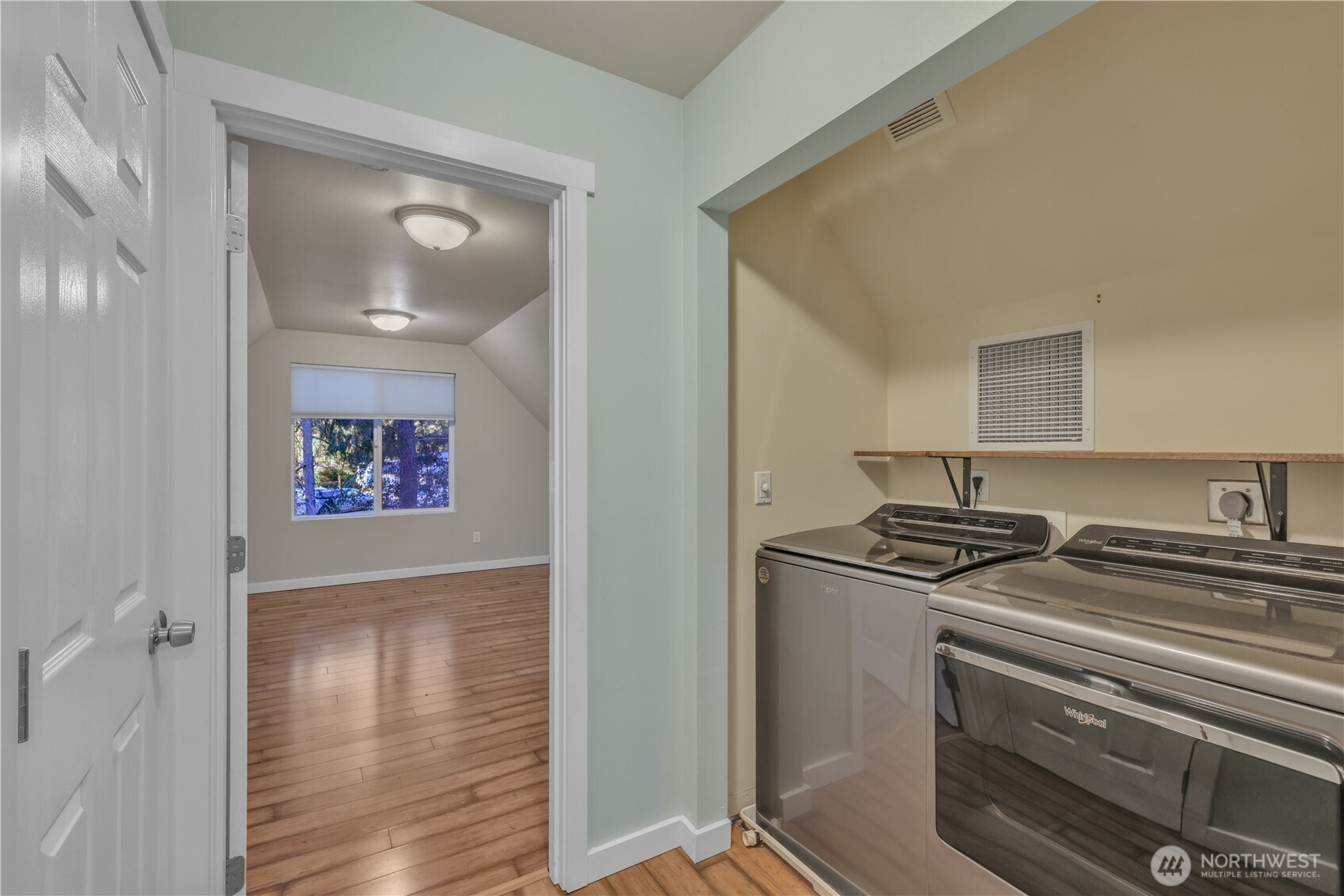 2507 Creviston Road Southwest Lakebay, WA 98349 - Photo 16 of 35