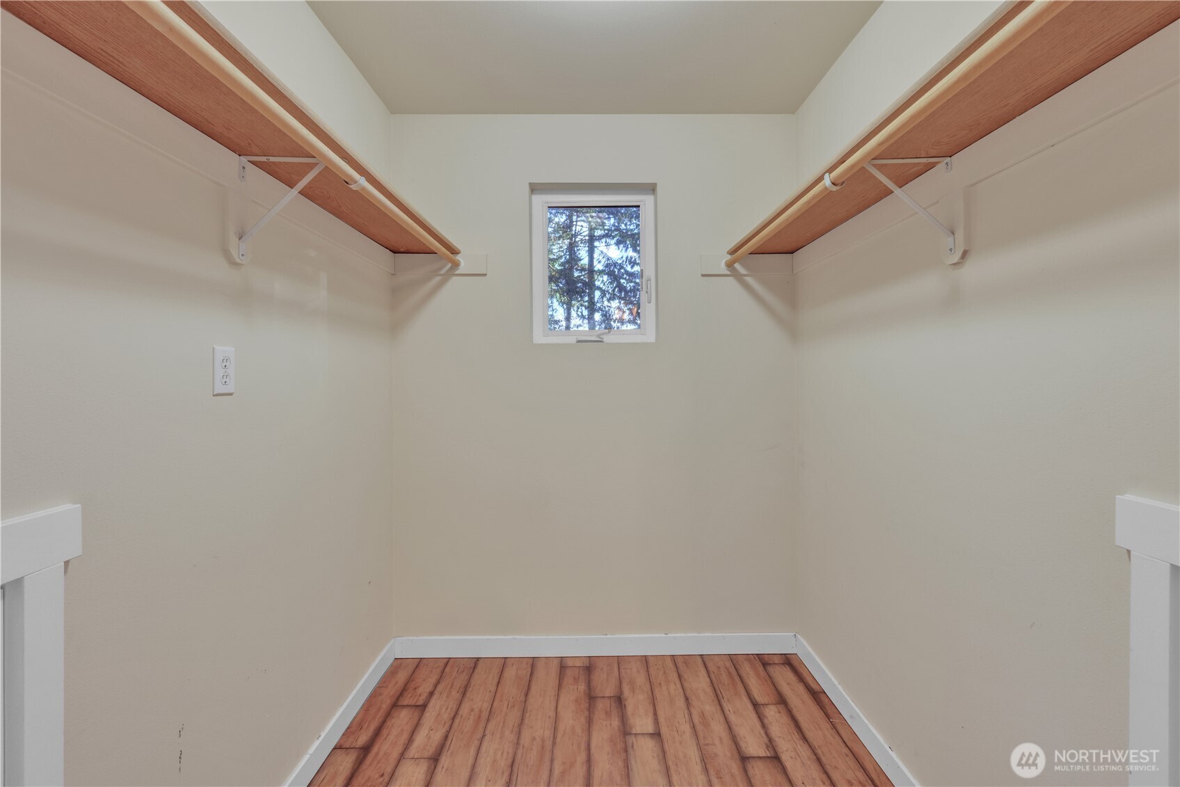2507 Creviston Road Southwest Lakebay, WA 98349 - Photo 22 of 35